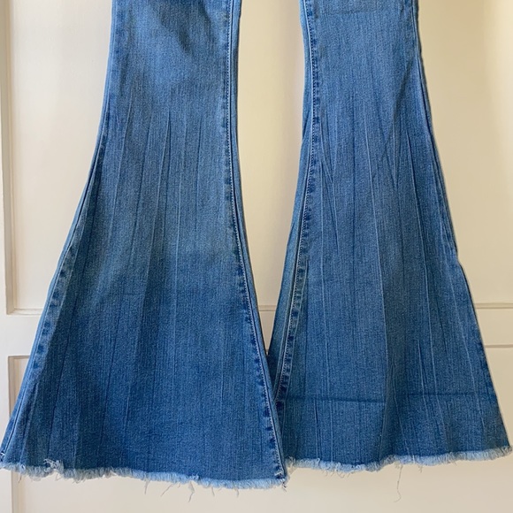 SHEIN high waist flare jeans - Picture 3 of 11